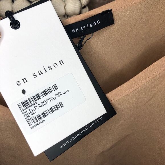 en saison Tan Nude Cropped Camisole (small) - Picture 5 of 6